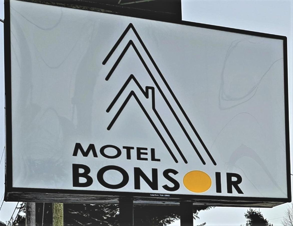 Motel Bonsoir Joliette Eksteriør bilde