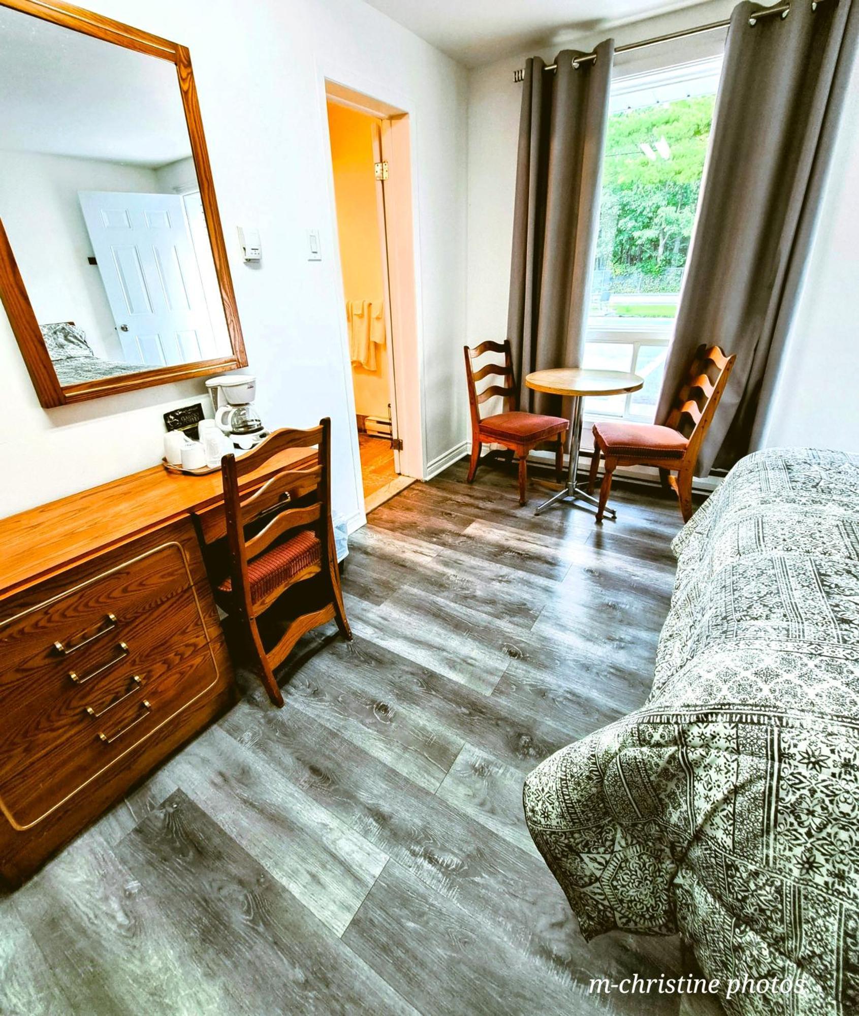 Motel Bonsoir Joliette Eksteriør bilde