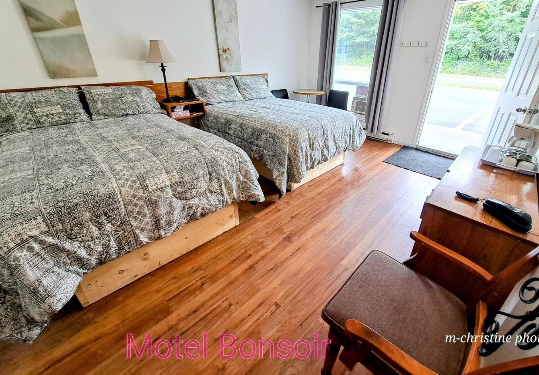 Motel Bonsoir Joliette Eksteriør bilde