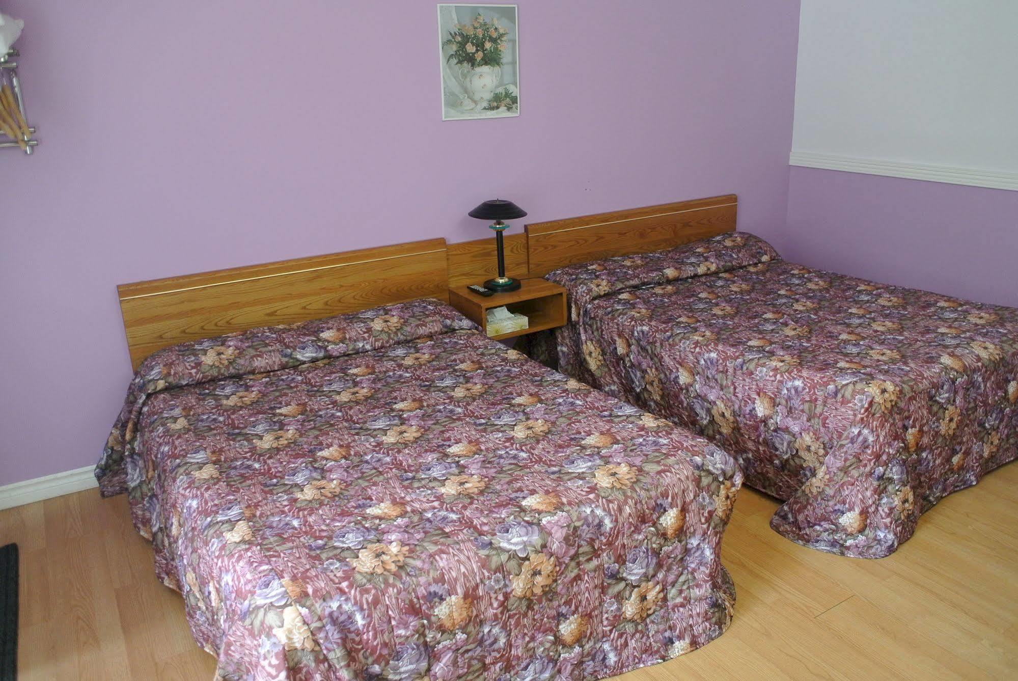 Motel Bonsoir Joliette Eksteriør bilde