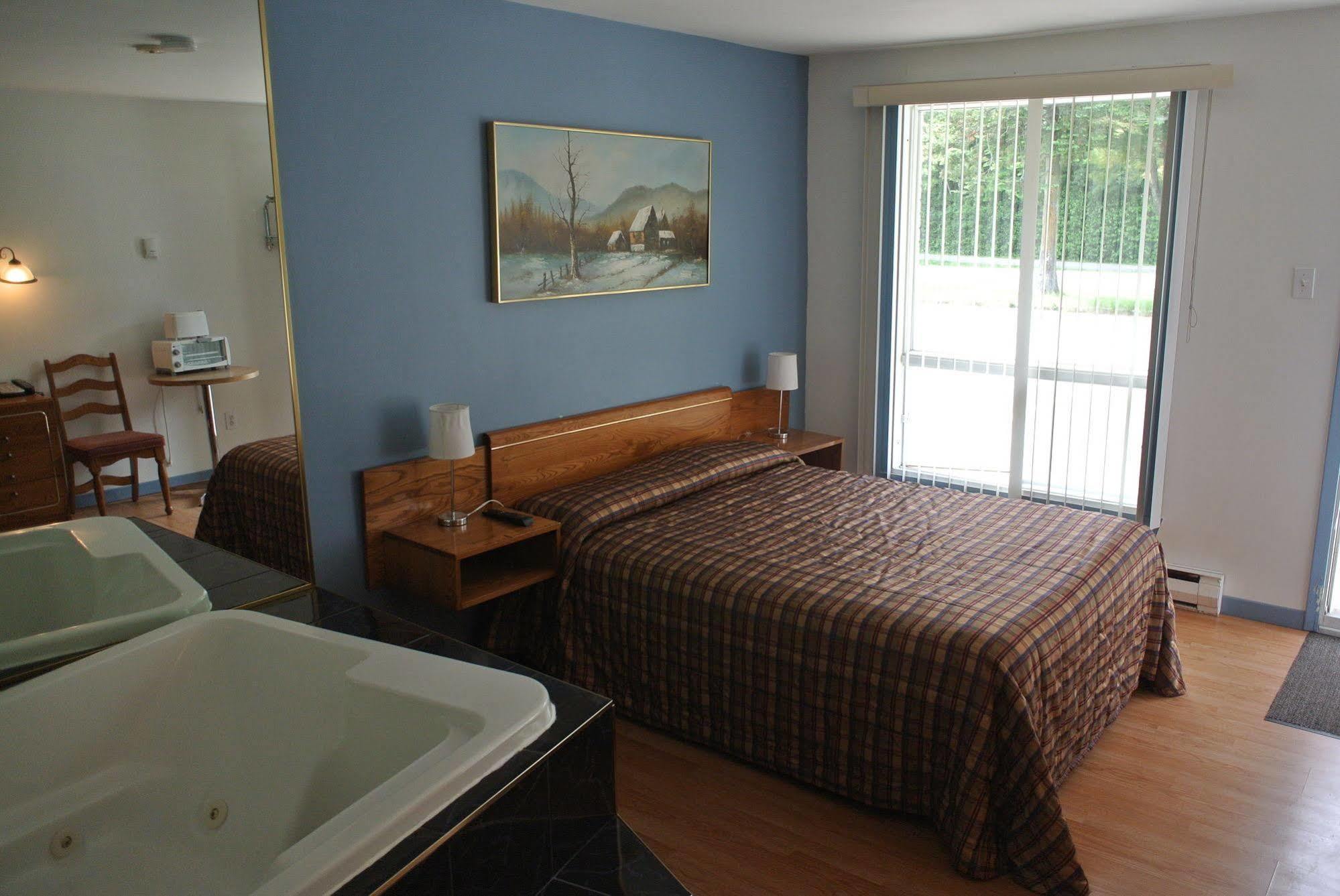 Motel Bonsoir Joliette Eksteriør bilde